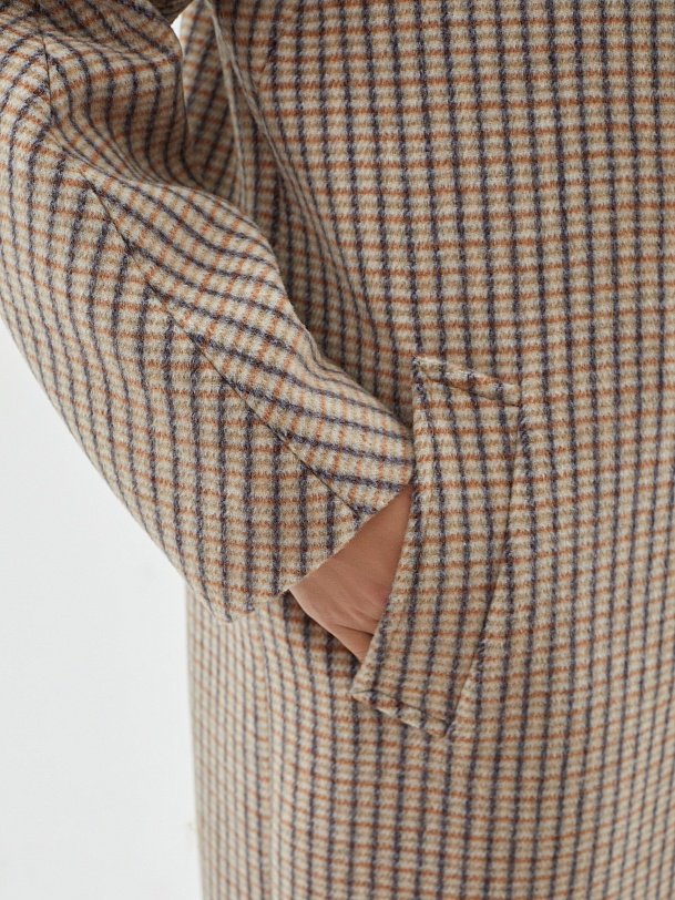 Шерстяное пальто с мембраной и съёмным капюшоном