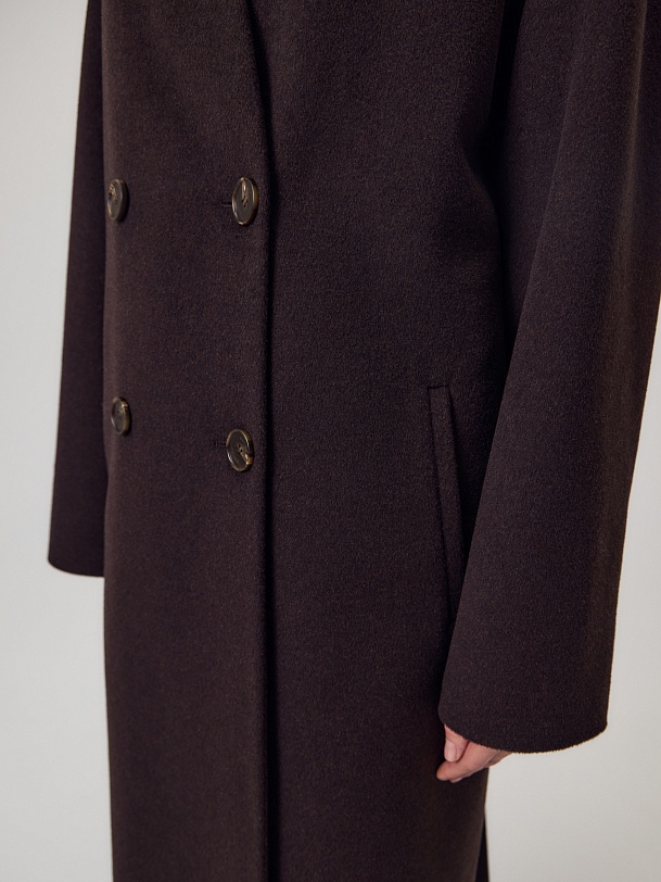Пальто из шерсти с мембраной и утеплённой спинкой