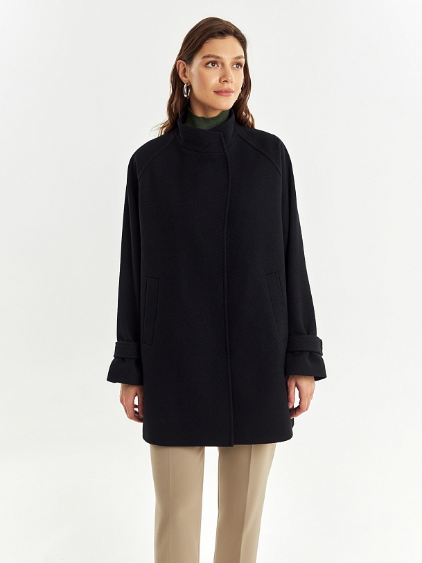 Полупальто из шерсти с мембраной и утеплённой спинкой