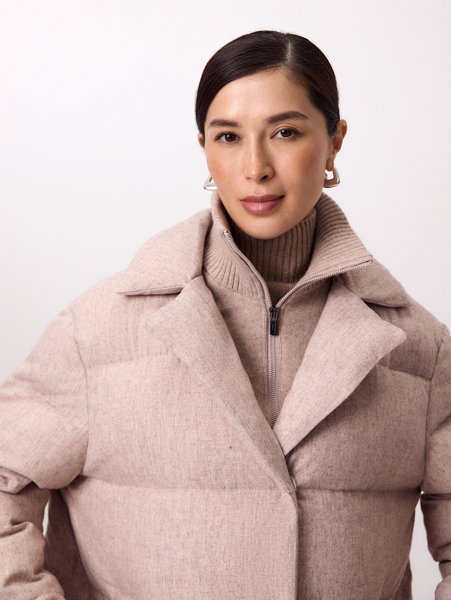 Пуховик из премиальной ткани с мембраной и натуральным утеплителем