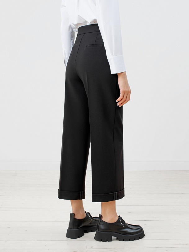 Брюки женские прямые классические