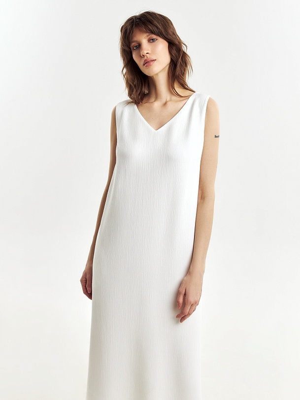 Летний сарафан из фактурной ткани