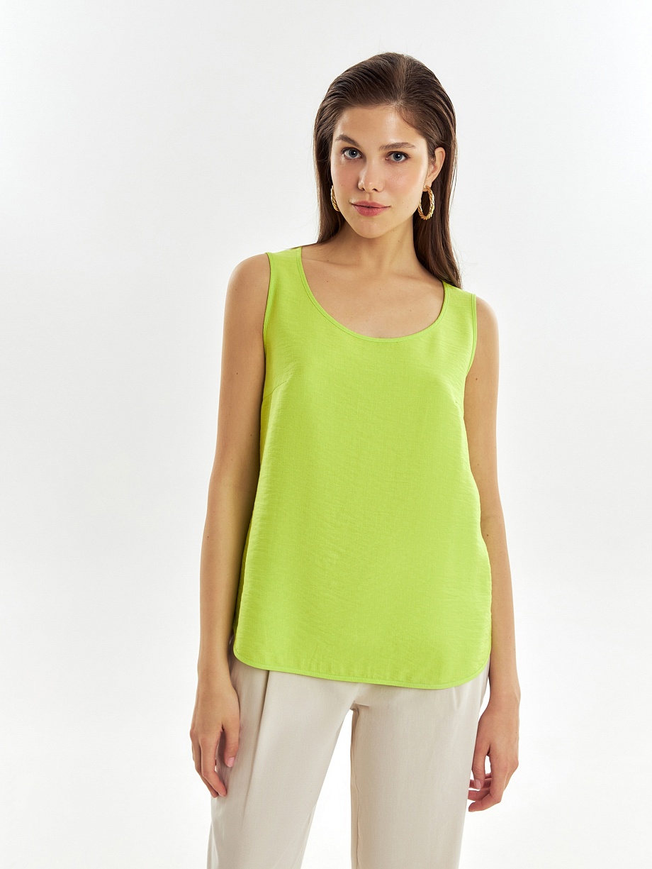 Яркий топ из вискозы