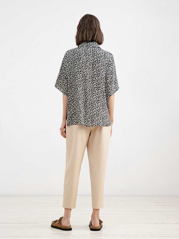 Женская блузка с коротким рукавом