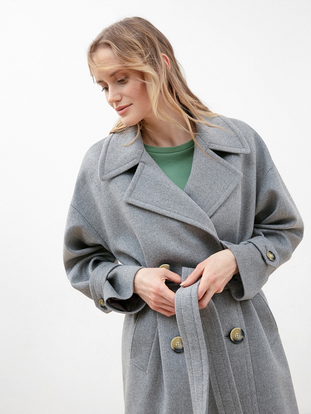 Шерстяное демисезонное пальто с мембраной