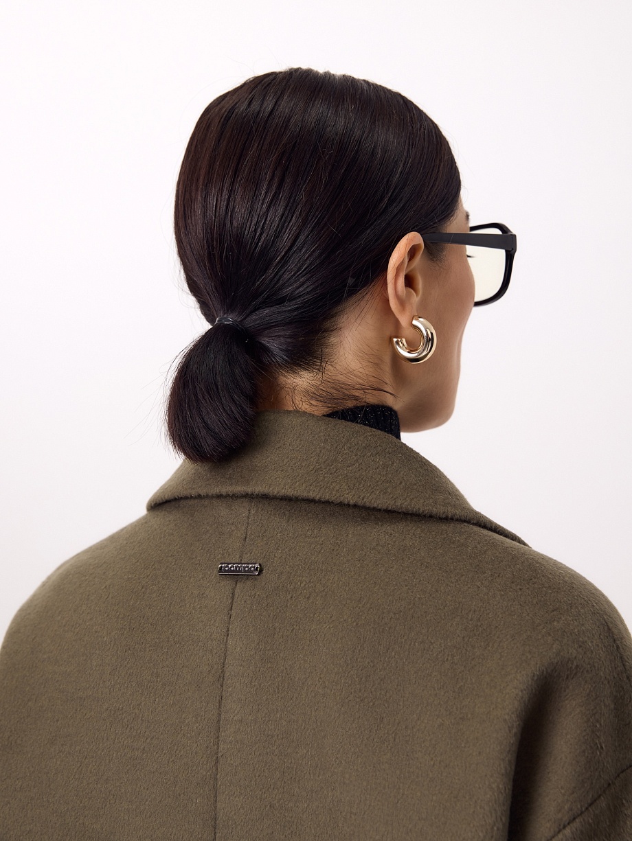 Демисезонное полупальто из шерсти