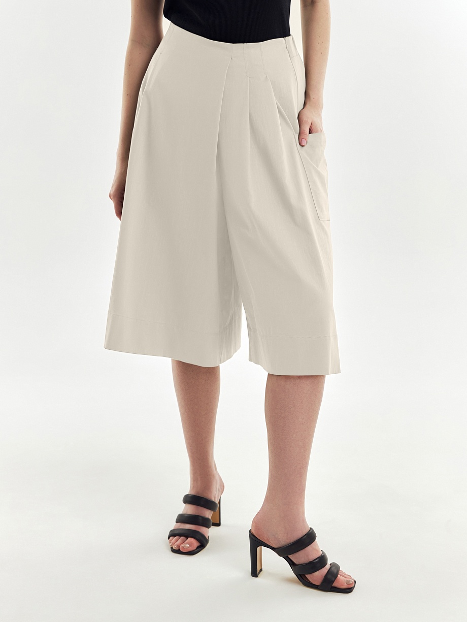 Шорты-юбка с имитацией запаха