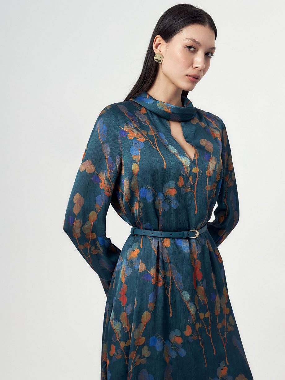 Свободное платье из плательной ткани