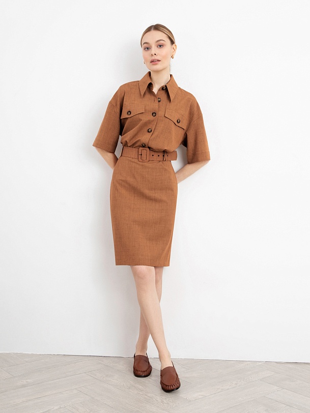 Платье с коротким рукавом