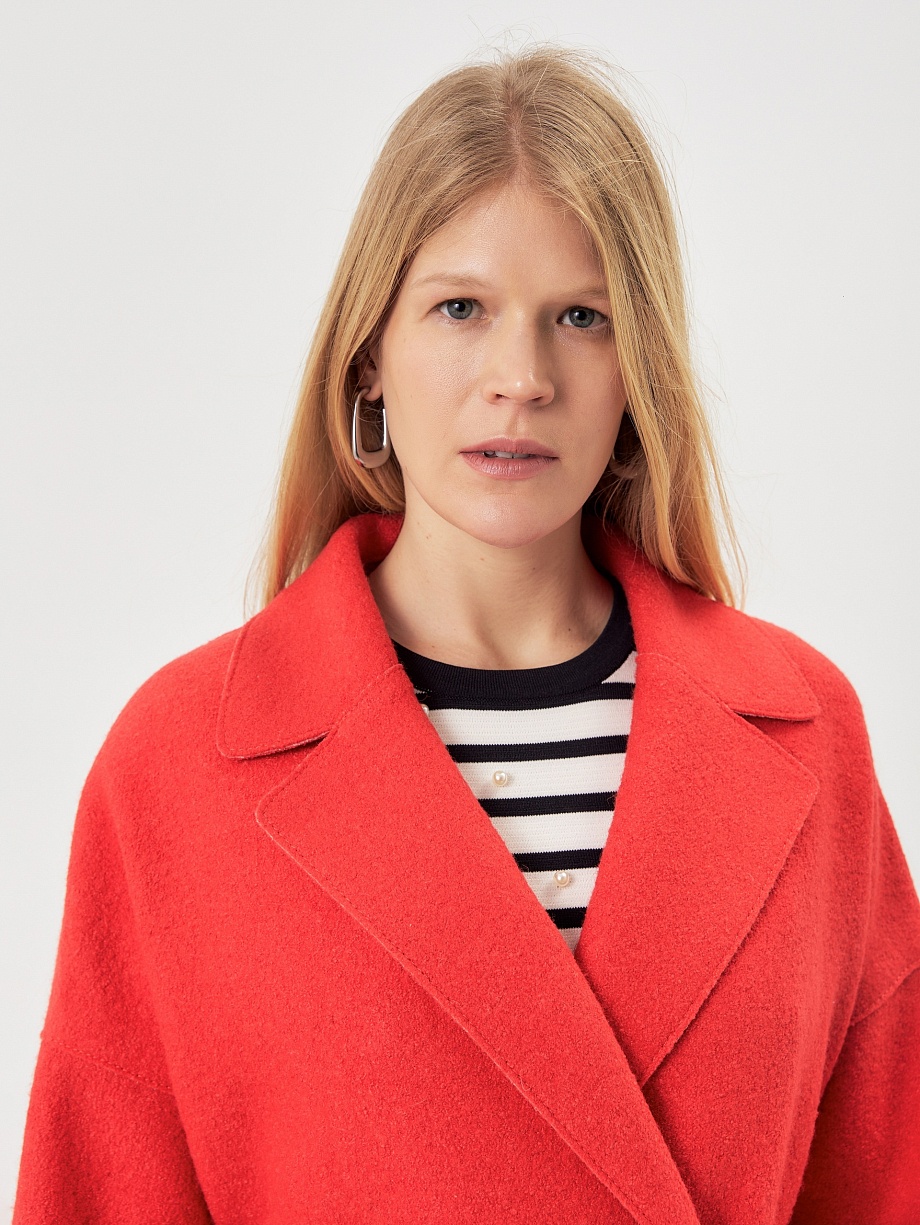 Демисезонное полупальто силуэта кокон