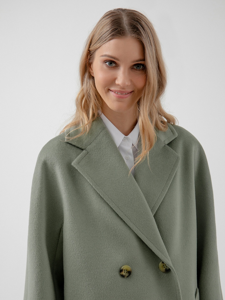 Двубортное шерстяное пальто