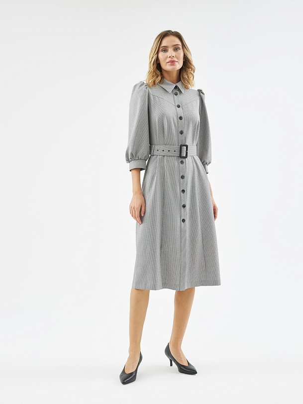 Приталенное платье из костюмной ткани