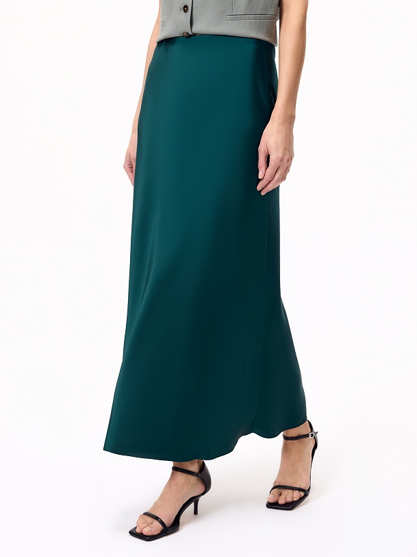 Юбка макси из атласа