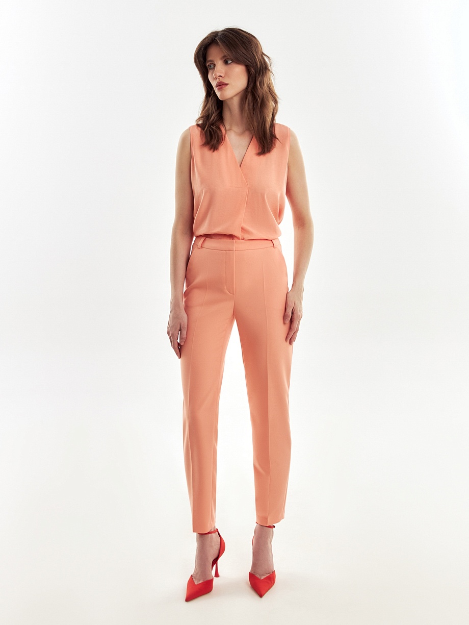 Брюки со стрелками из костюмной ткани