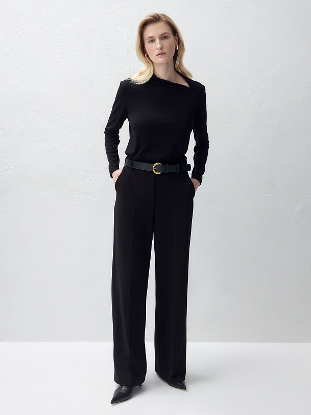 Джемпер из тонкого гладкого трикотажа