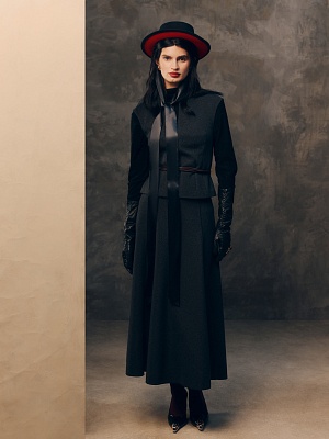 Юбка-трапеция с открытыми срезами