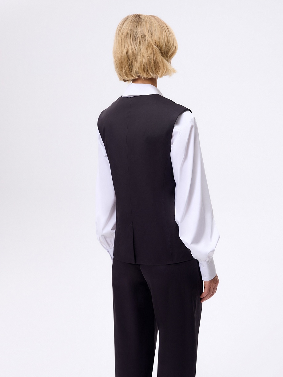 Жилет удлиненный