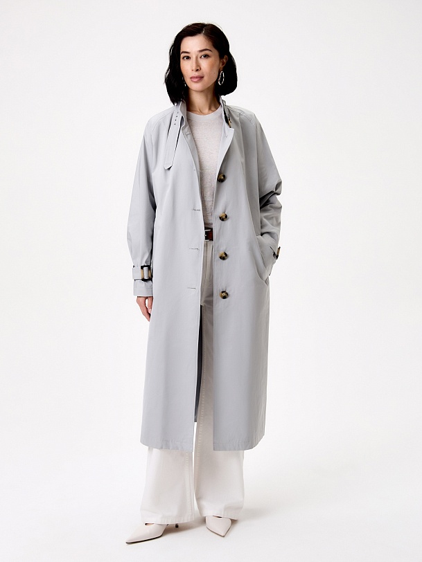 Непромокаемый тренч с высоким воротником