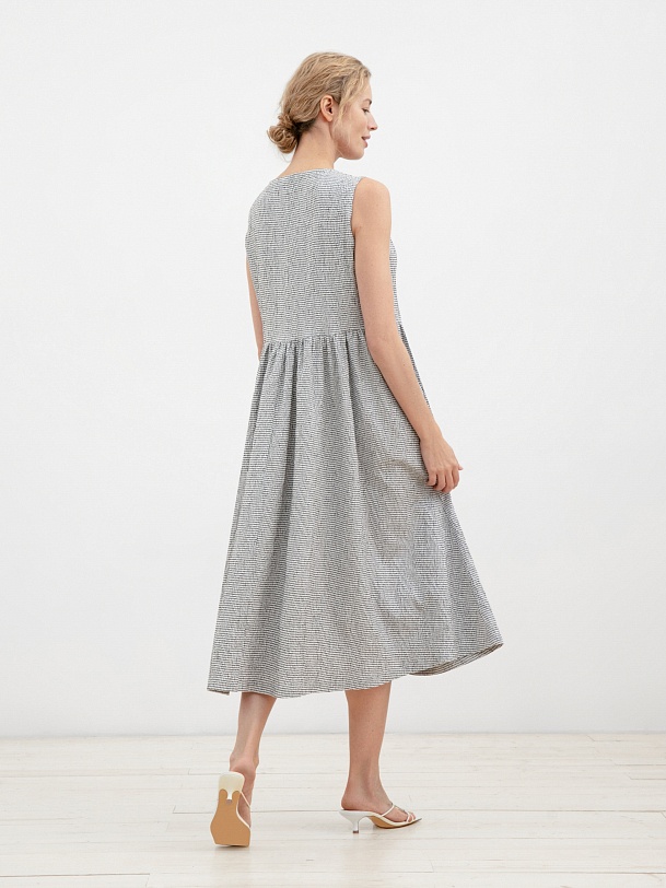 Платье летнее без рукавов