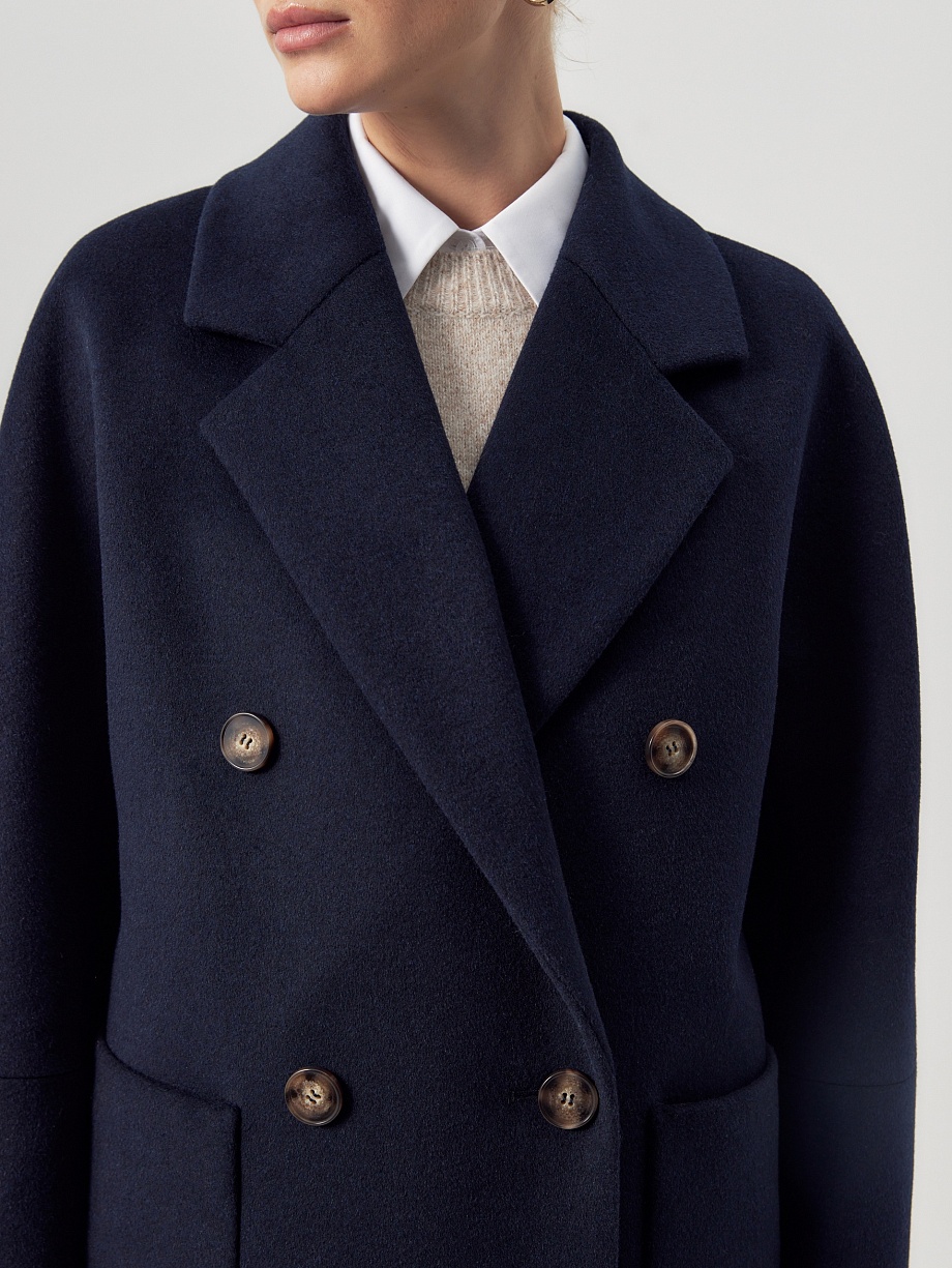 Пальто из шерсти с мембраной и утеплённой спинкой