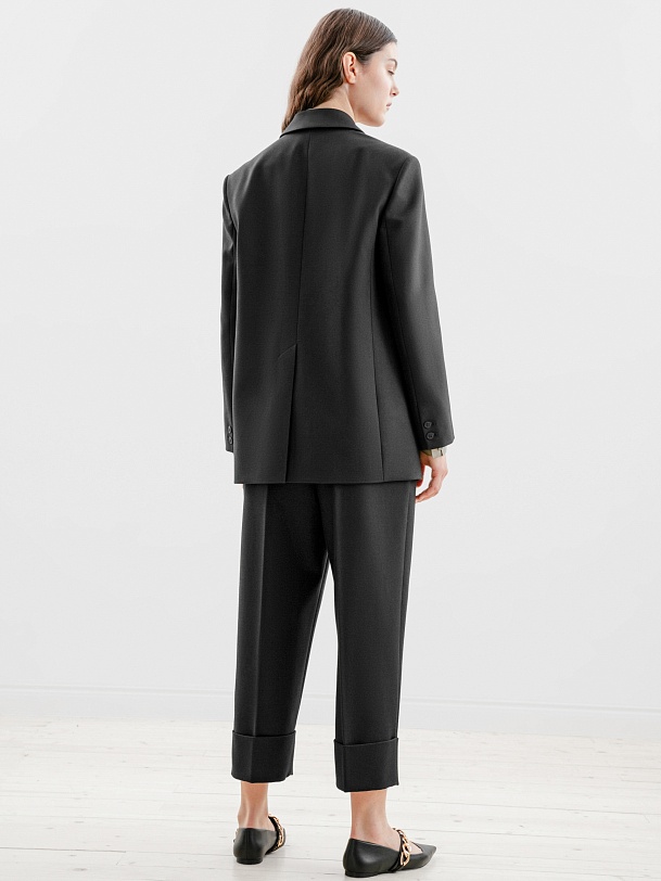 Двубортный женский пиджак