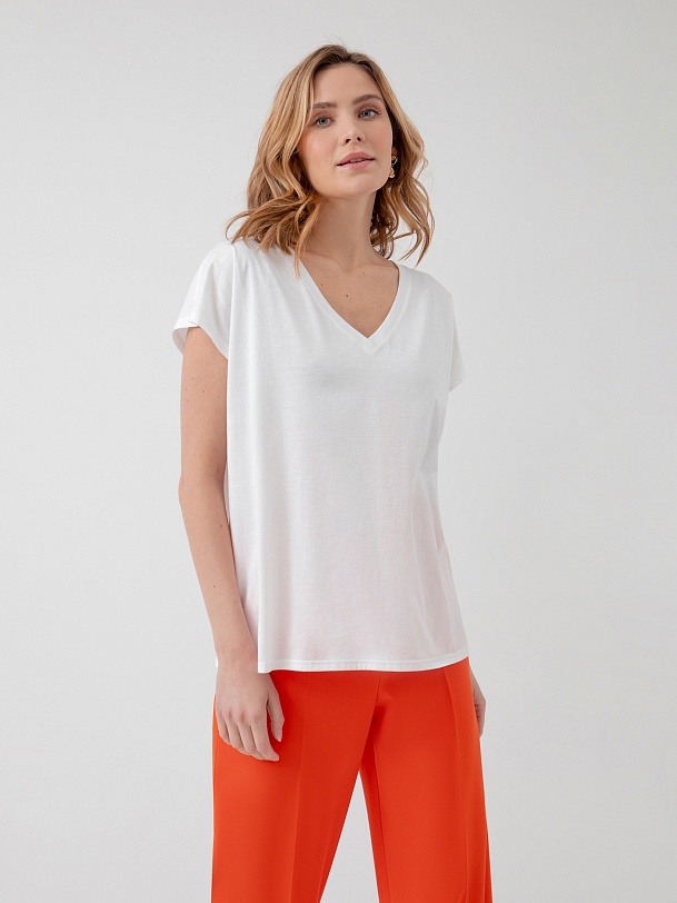 Белая футболка свободного кроя из 100% хлопка