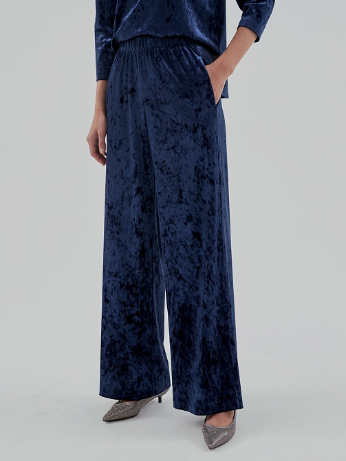 Прямые длинные брюки из бархатистой ткани