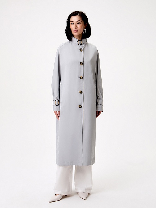 Непромокаемый тренч с высоким воротником