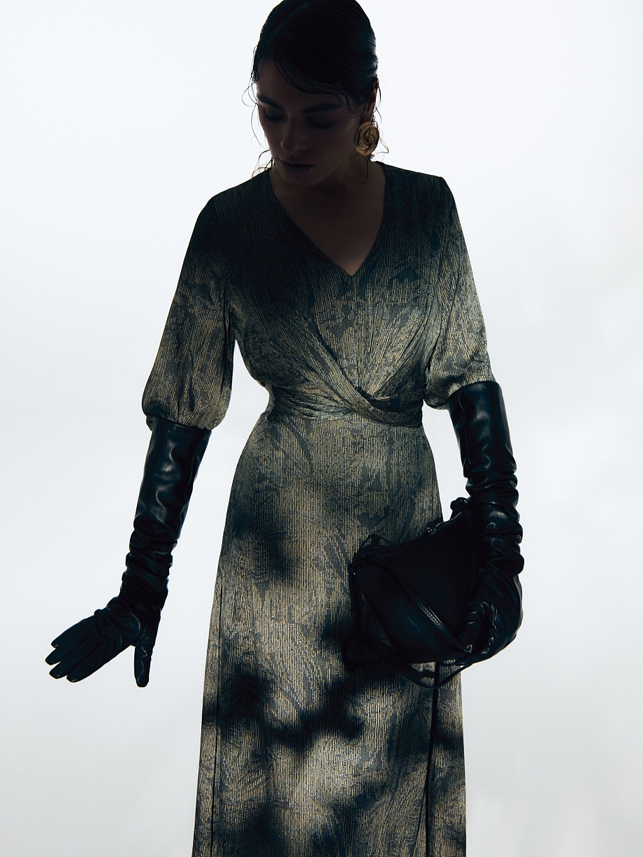 Платье с драпировкой