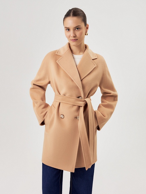 Шерстяное демисезонное полупальто с мембраной