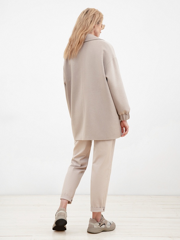 Пальто-жакет из шерсти демисезонное