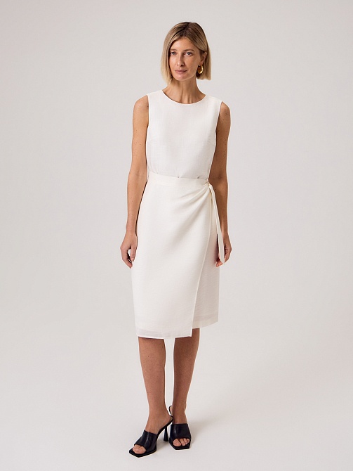 Платье на запах из вискозы 