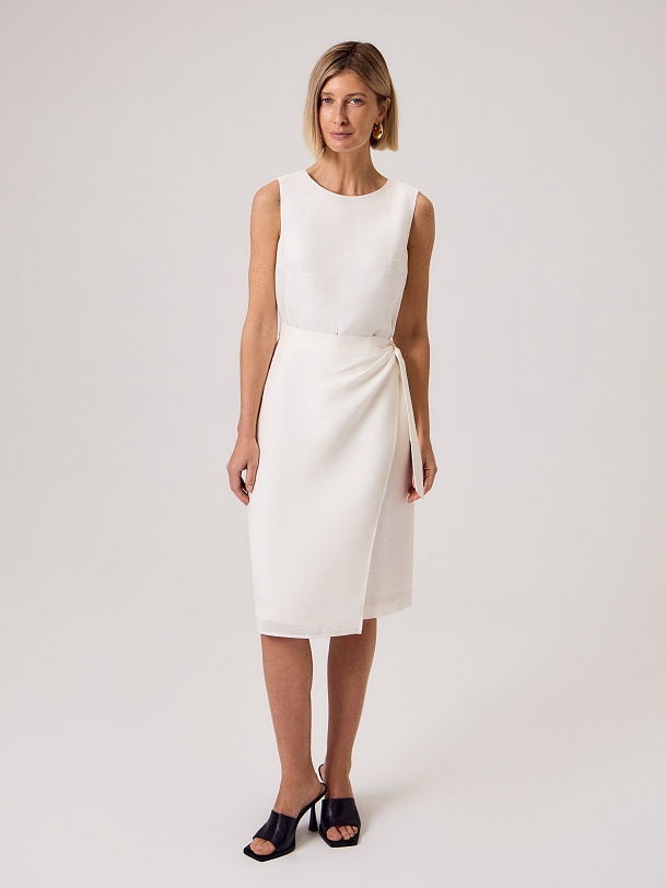 Платье на запах из вискозы 