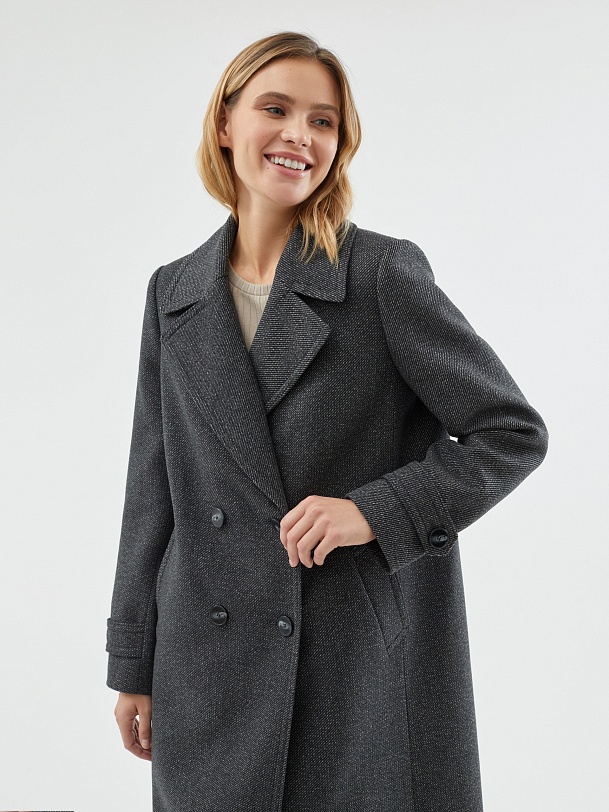 Шерстяное пальто с мембраной и утеплённой спинкой