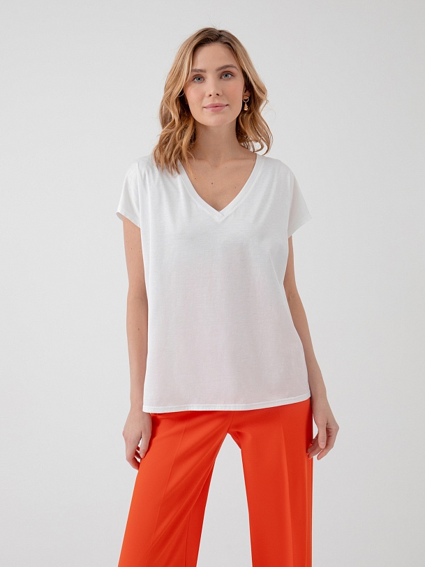 Белая футболка свободного кроя из 100% хлопка