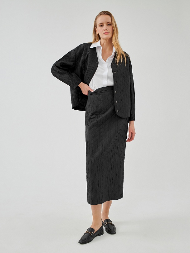  Свободный стеганый жакет на кнопках