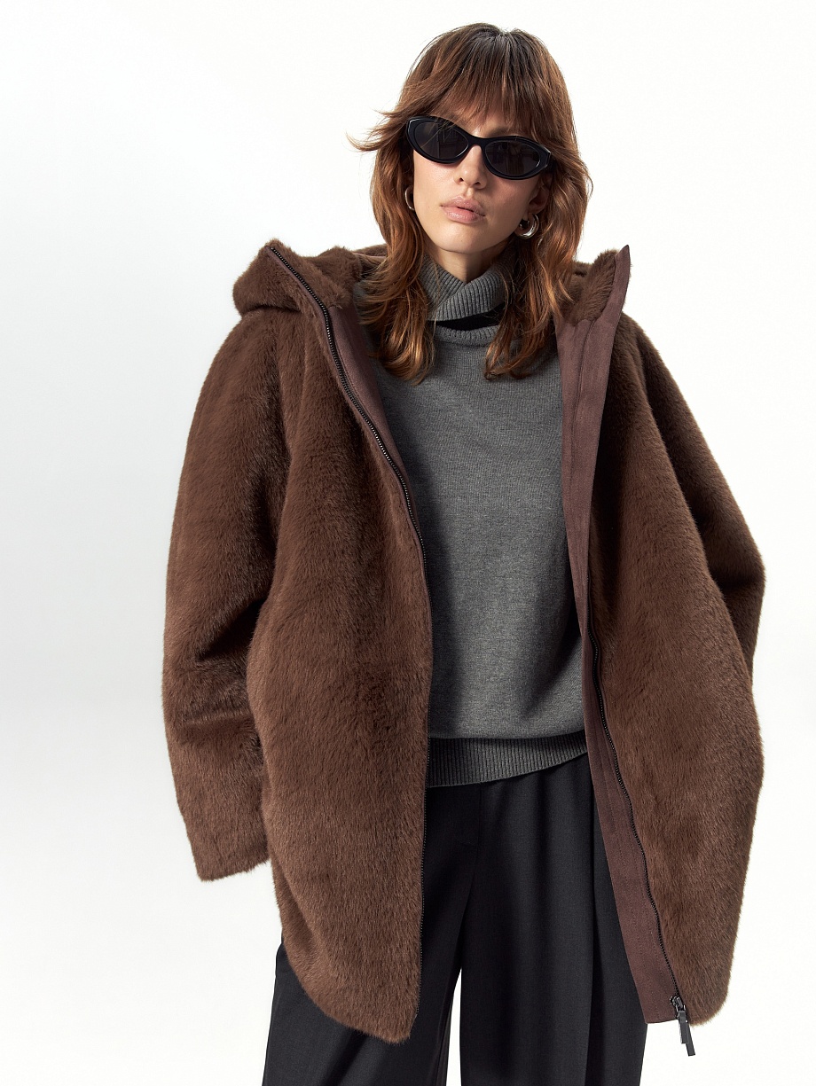 Укороченная экошуба с утеплителем и мембраной