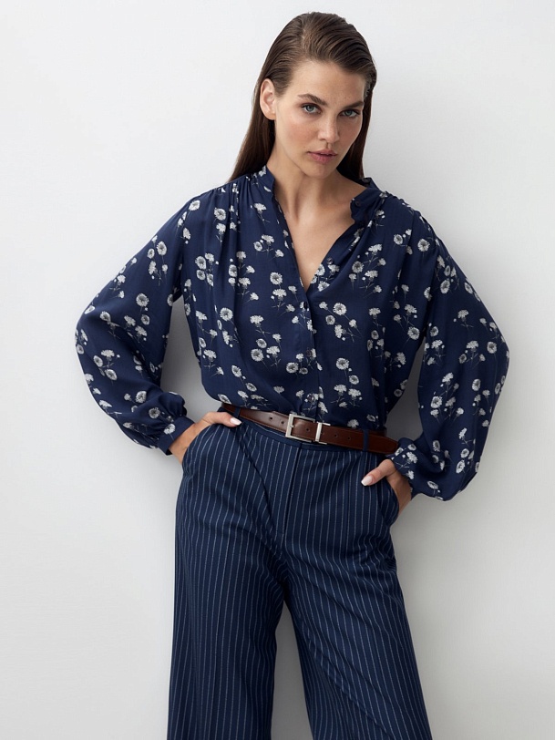 Блуза из вискозы с цветочным принтом