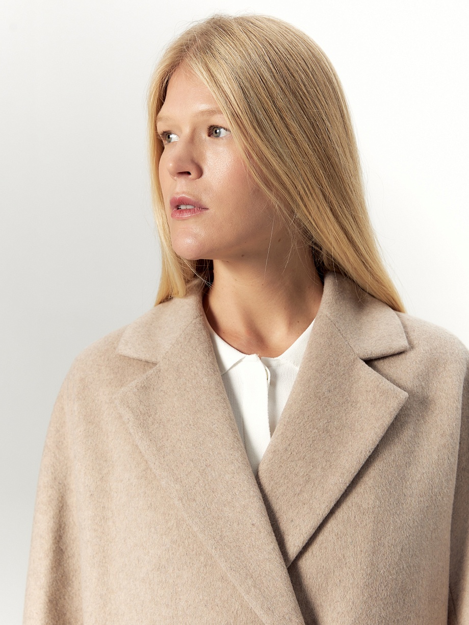 Пальто из шерсти с мембраной