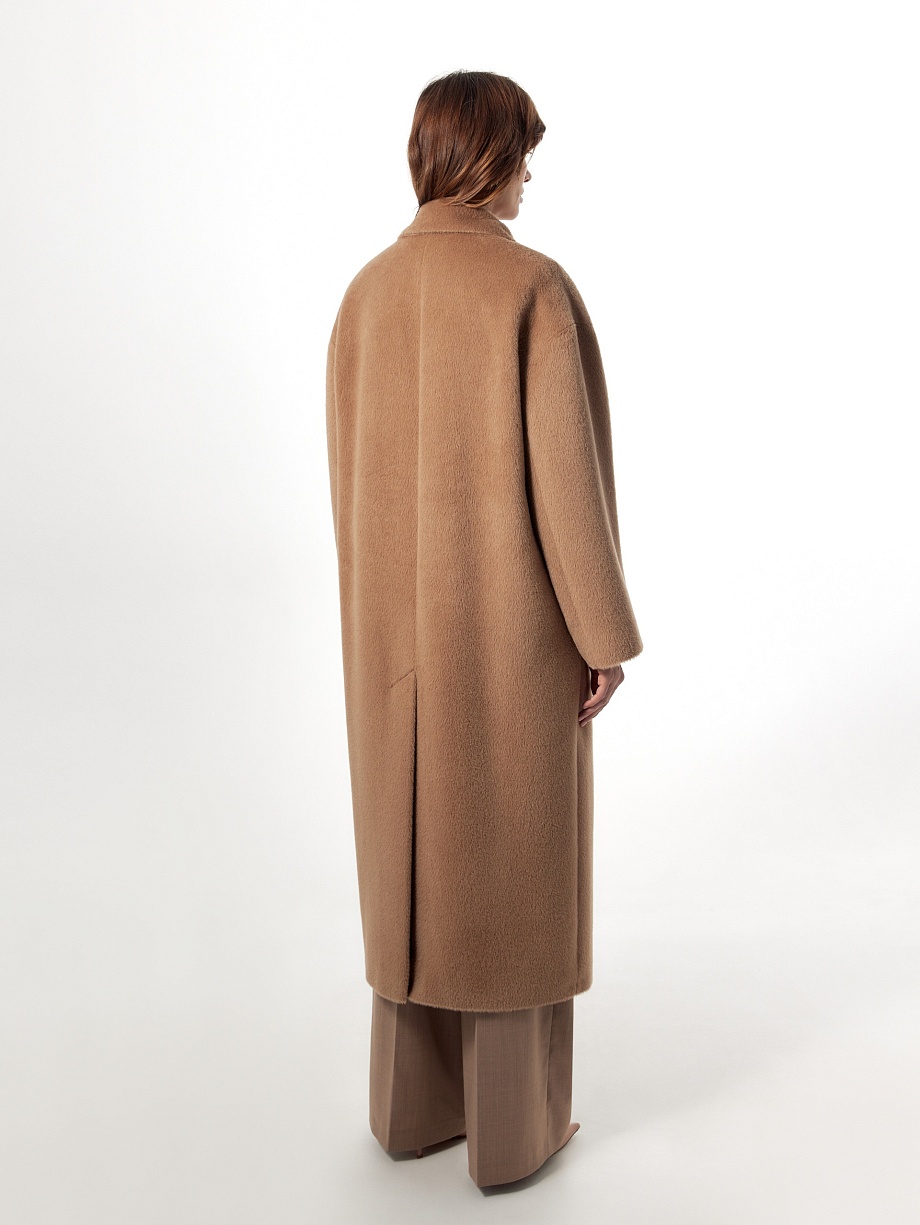 Пальто из шерсти Альпака Беби Сури с мембраной и утеплённой спинкой