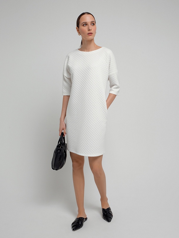 Свободное прямое платье