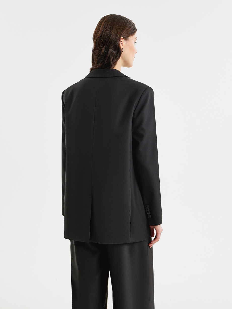 Прямой жакет из костюмной вискозной ткани