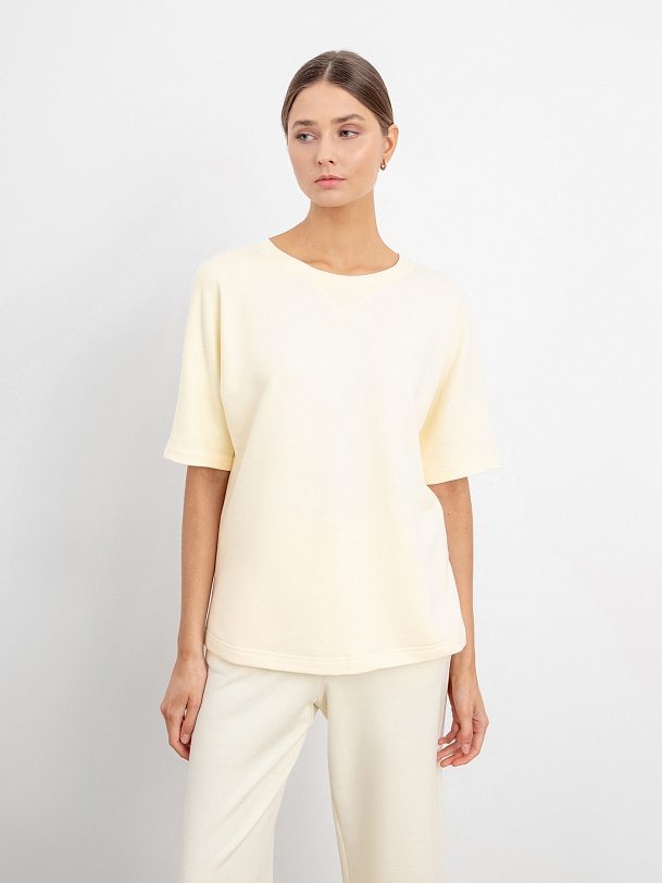 Футболка женская оверсайз цвета ванили