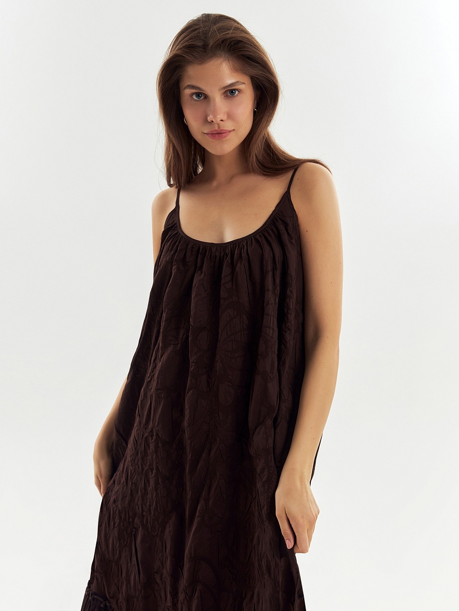 Хлопковый сарафан в пол на тонких бретелях