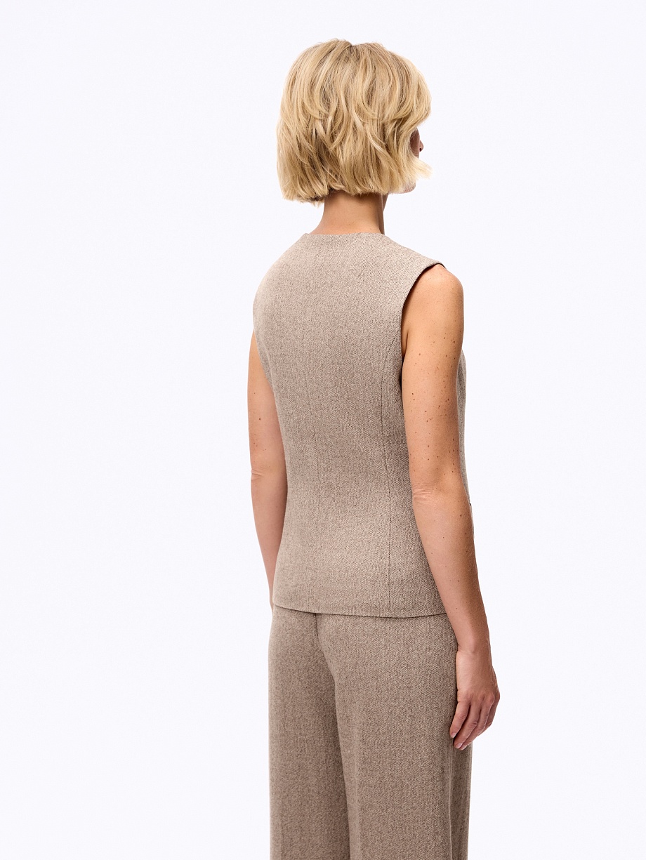 Жилет из премиальной костюмной шерсти