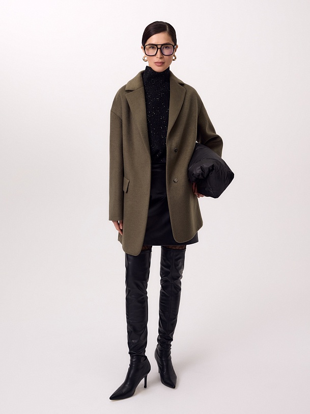 Демисезонное полупальто из шерсти