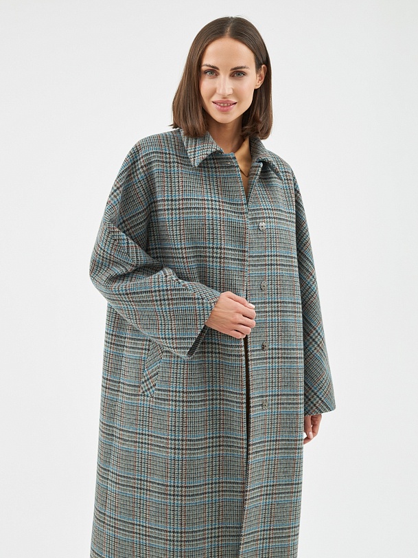 Шерстяное пальто с мембраной и утеплённой спинкой