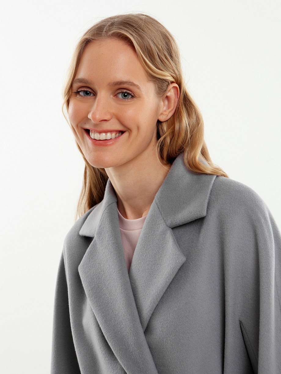 Пальто-халат из ворсовой ткани