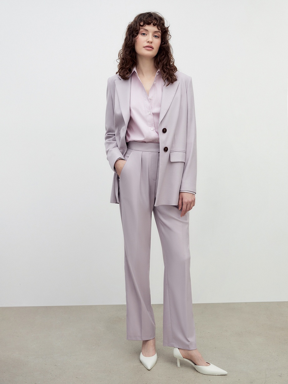 Классические брюки со стрелками из костюмной ткани