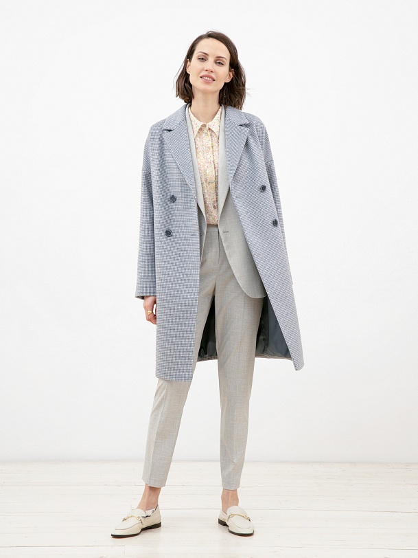 Шерстяное демисезонное пальто с мембраной